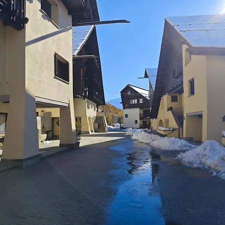 Hostdomus - Gran Roche Apartment Sestriere