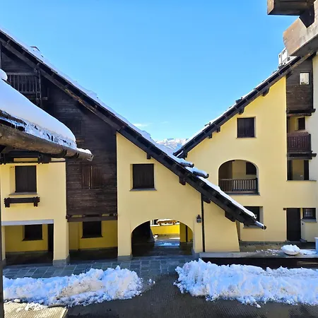 Hostdomus - Gran Roche